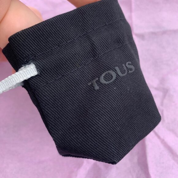 TOUS Gift Wrap Gift Packaging Jewelry Bag with Silver Bell - Picture 3 of 10